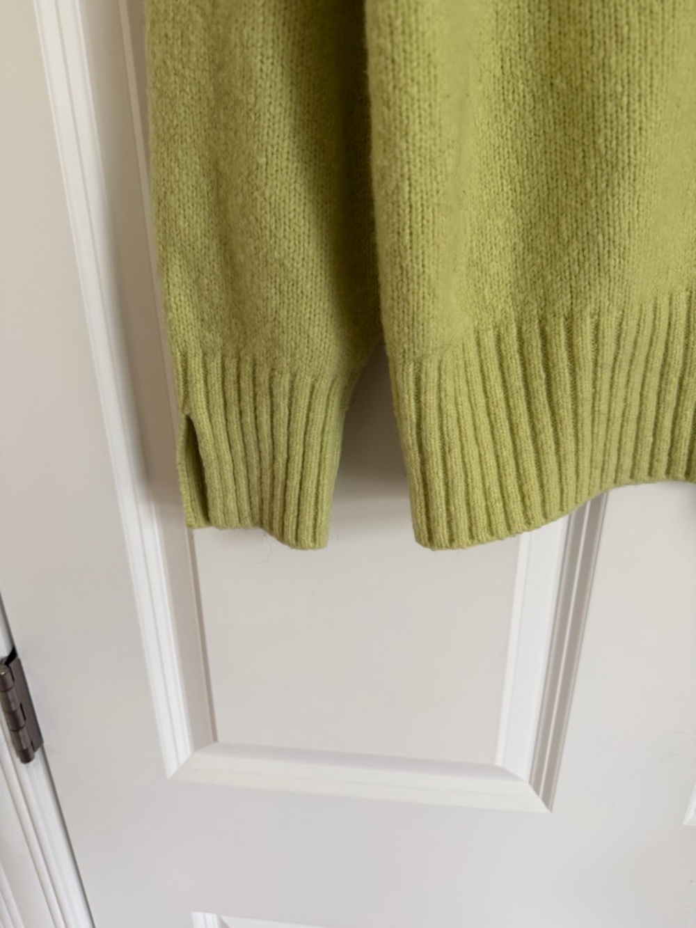FAVORITE DAUGHTER The William Sweater in Citron Size Small - Picture 6 of 10